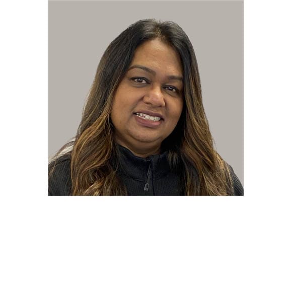 Executives/CA_50_50_liz_hairprasaud